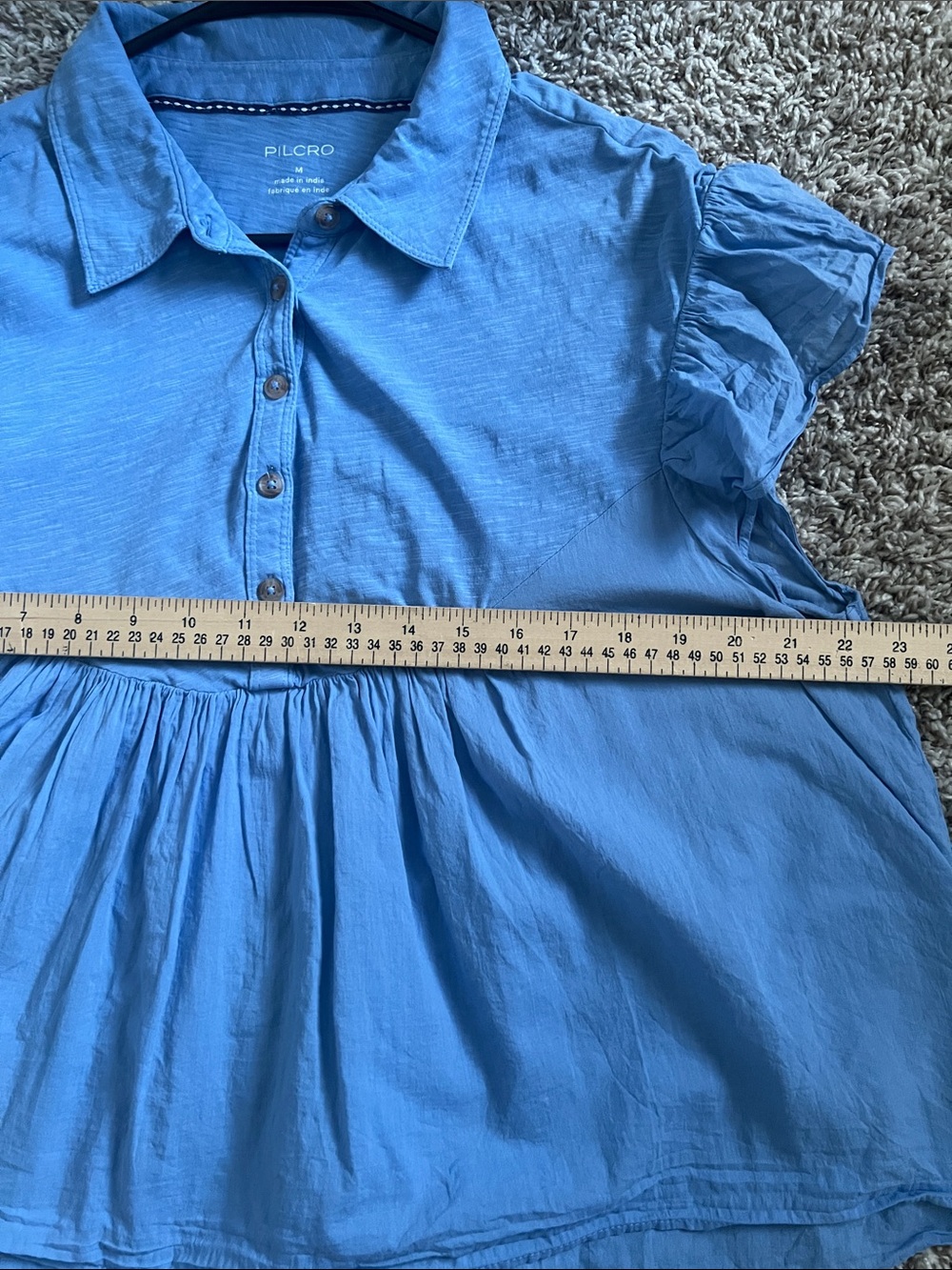 Like New! PILCRO Flutter-Sleeve Babydoll Top Blue Size M - Picture 13 of 15